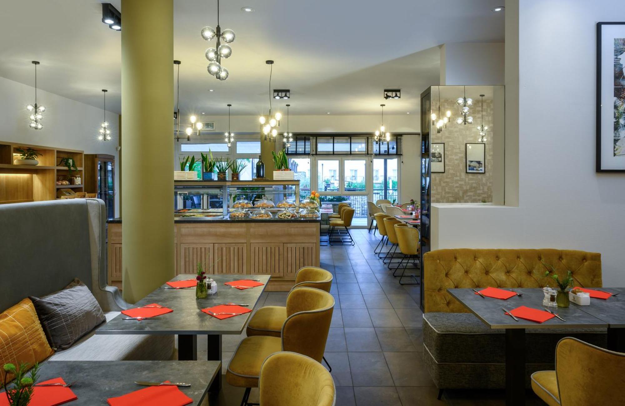 Leonardo Hotel Lago Di Garda - Wellness And Spa Lazise Bagian luar foto