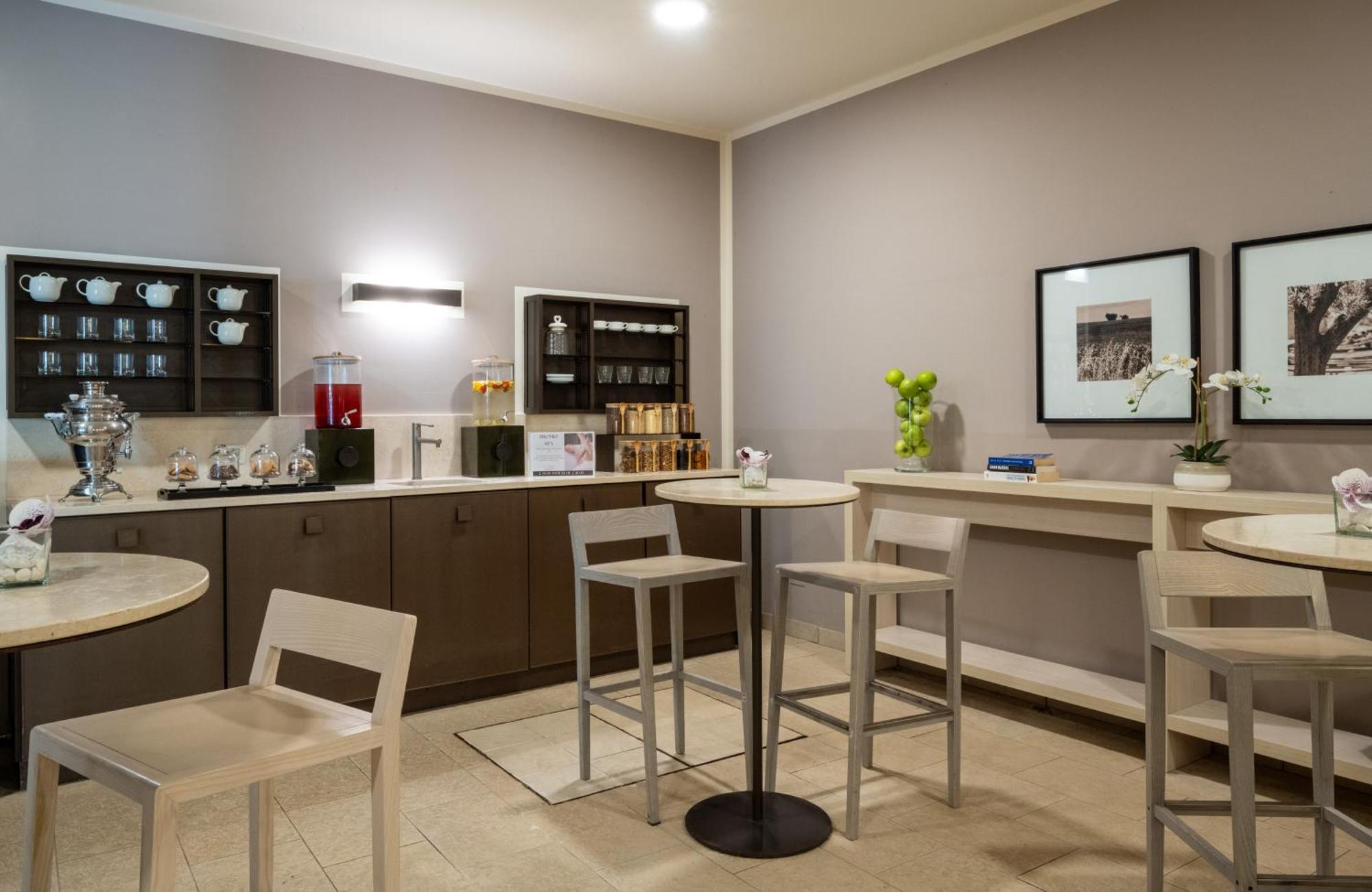Leonardo Hotel Lago Di Garda - Wellness And Spa Lazise Bagian luar foto