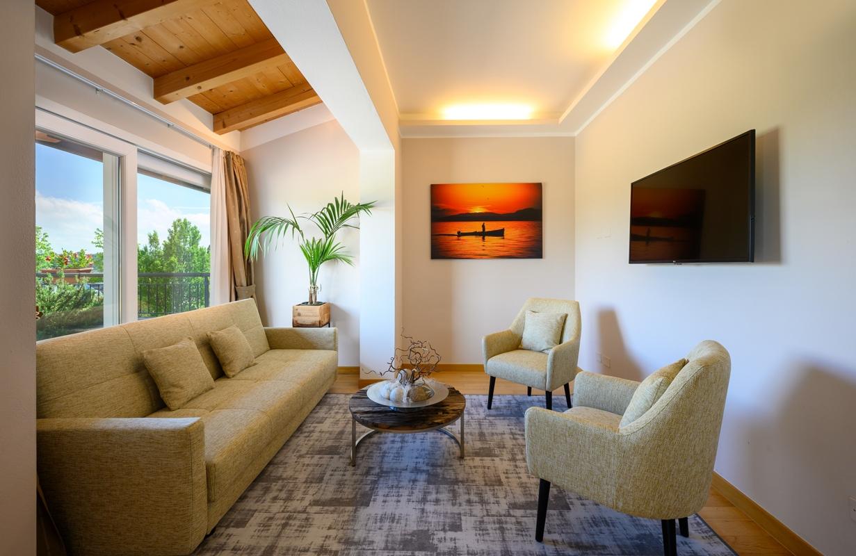 Leonardo Hotel Lago Di Garda - Wellness And Spa Lazise Bagian luar foto
